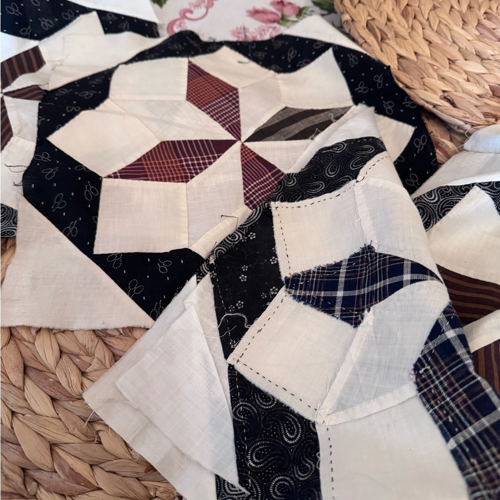 Antique 1920s–30s Depression Era Hand Pieced Quilt Blocks 25 Pc Partial Top 57” - Picture 2 of 4